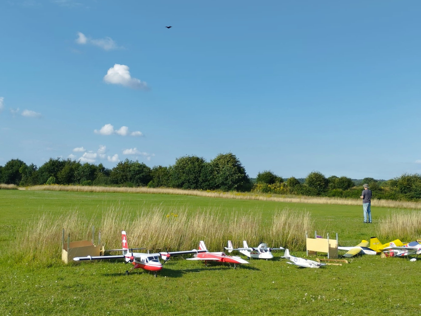 Mehr über den Artikel erfahren Fliegerstammtisch Juli